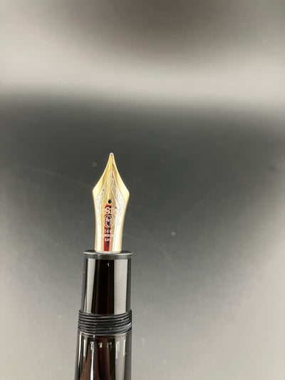 Montblanc Meisterstück No. 149 Fountain Pen 14K Gold Fine Nib Ebonite Serviced