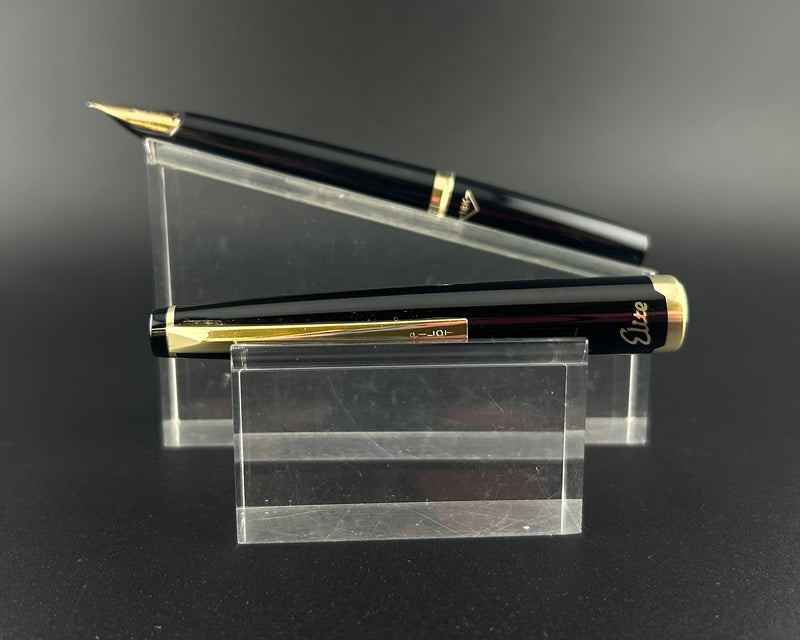 Pilot Elite Pocket Fountain Pen 18K Gold Fine Nib Produced Feb 20, 1972