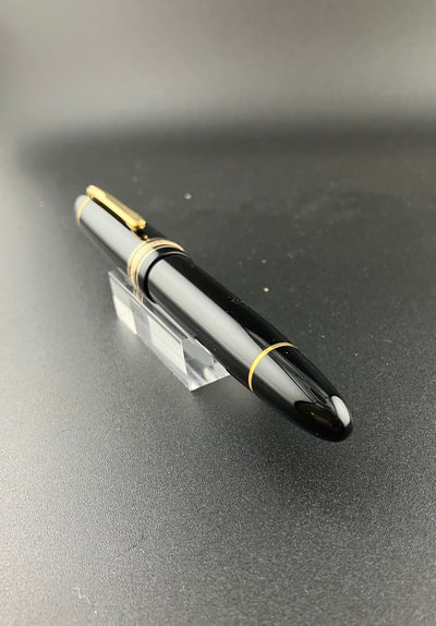 Montblanc Meisterstück No. 149 Fountain Pen 14C Broad Nib Serviced Split Ebonite