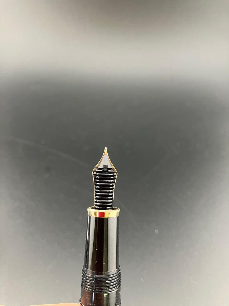 Sailor Profit 1911 Black Resin Fountain Pen Old-Style 14K Gold Hard-Fine Nib