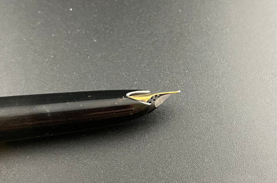 Montblanc Meisterstück No. 12 Fountain Pen 18K Medium Nib Serviced Warranty