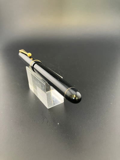 Pilot Custom 67 Fountain Pen 14K Broad Nib