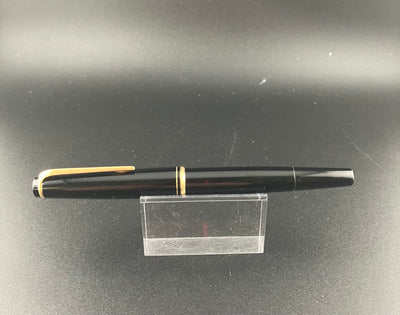 Montblanc No. 22 Fountain Pen 14K Gold Fine Serviced