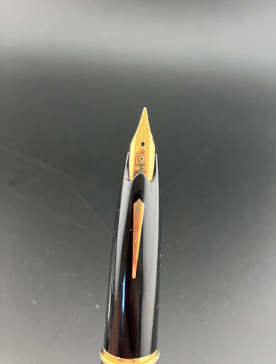 Platinum Black Red Sheepskin Leather Wrapped Fountain Pen 18K Gold Fine Nib