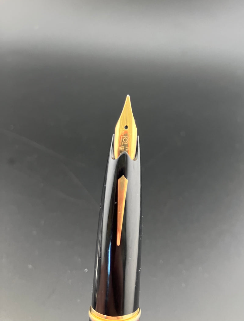 Platinum Black Red Sheepskin Leather Wrapped Fountain Pen 18K Gold Fine Nib