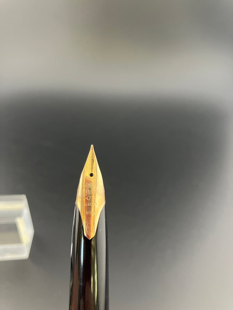 Pilot Custom Fountain Pen 14K Gold Fine Nib Parts or Repair 1976