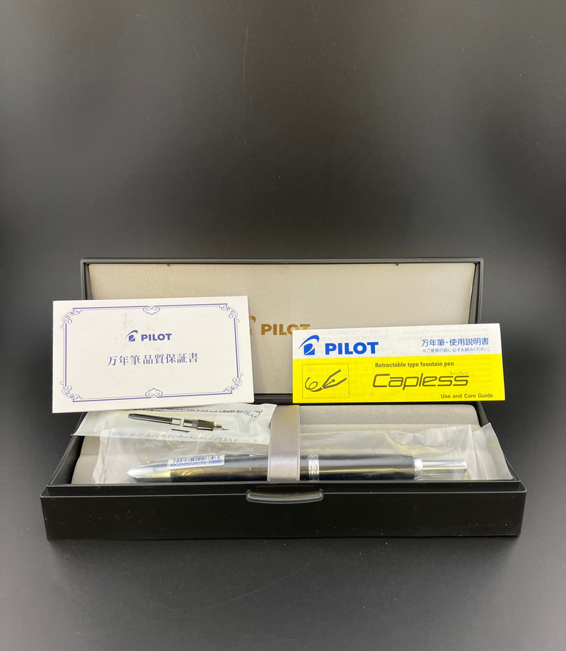 Pilot Capless Fountain Pen FCN-1MR-BM Special Alloy Medium Nib NOS
