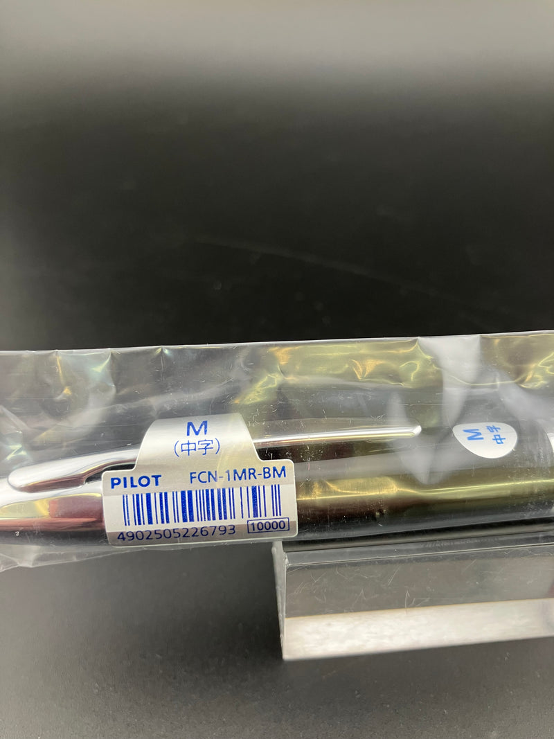 Pilot Capless Fountain Pen FCN-1MR-BM Special Alloy Medium Nib NOS