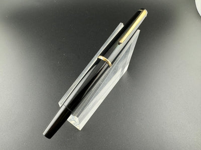 Montblanc No. 31 Fountain Pen Gold Plated Medium Nib