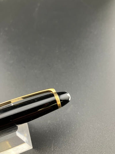 Montblanc Meisterstück No. 163 Black Classique Rollerball Pen