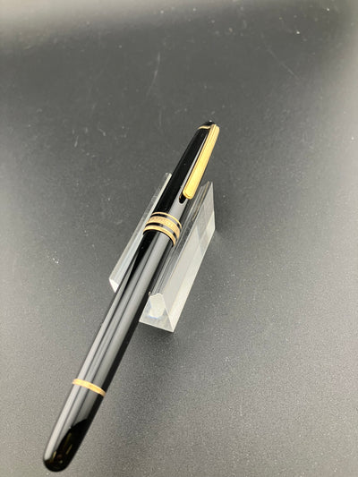 Montblanc Meisterstück No. 163 Black Classique Rollerball Pen