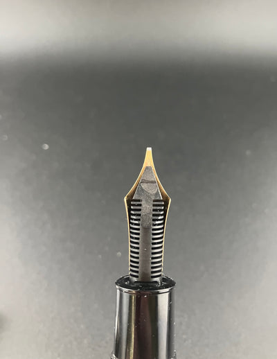 Montblanc Meisterstück No. 149 Fountain Pen 14C Broad Nib Serviced Split Ebonite