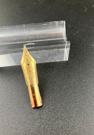 Montblanc Meisterstuck No. 146 1970's NIB 14c Gold Fine - PART ONLY - Chips