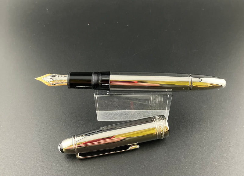 Montblanc Meisterstück LeGrande No. 23146 Fountain Pen Solitaire NOS 18K Medium Nib