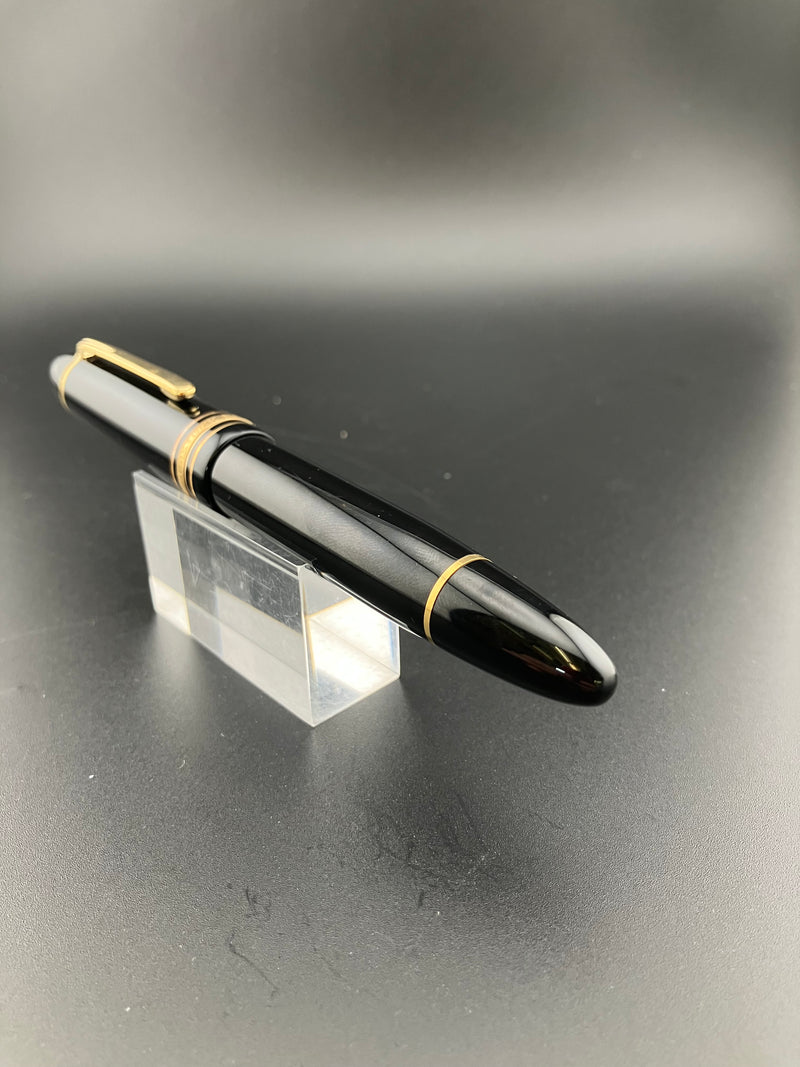 Montblanc Meisterstück No. 149 Fountain Pen 14K Gold Fine Nib Ebonite Serviced