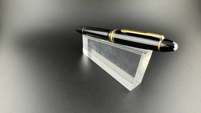 Montblanc Meisterstück No. 146 Fountain Pen 14K Gold F Nib Serviced