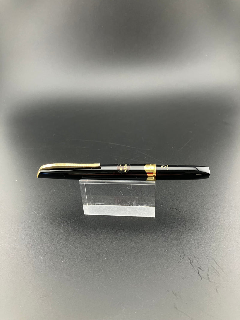 Platinum Pocket 18K Gold Fountain Pen Medium Nib NOS Old Globe Logo