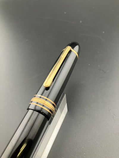 Montblanc Meisterstück No. 149 Fountain Pen 14K Gold Fine Nib Ebonite Serviced
