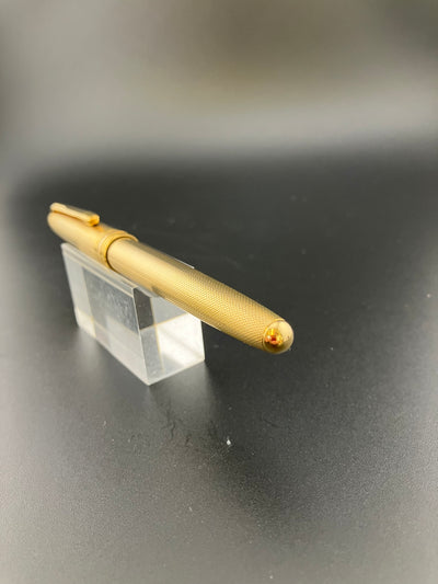 Montblanc No. 1444 Solitaire Barleycorn Gold Plated Fountain Pen 18K Gold Fine Nib