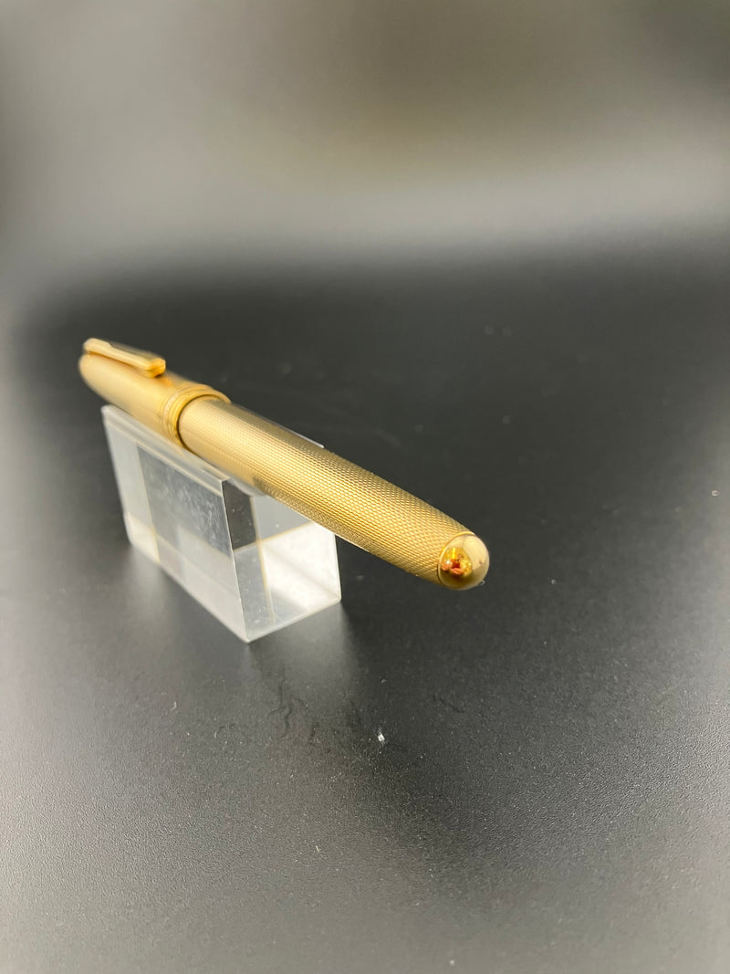 Montblanc No. 1444 Solitaire Barleycorn Gold Plated Fountain Pen 18K Gold Fine Nib