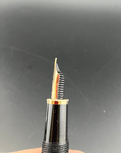 Sailor Profit 1911 Black Resin Fountain Pen Old-Style 14K Gold Hard-Fine Nib