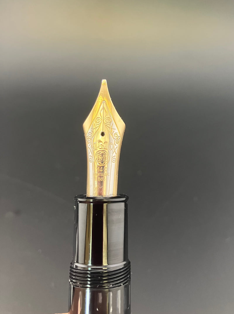 Montblanc Meisterstück No. 149 Fountain Pen 14C Medium Nib Serviced Warranty