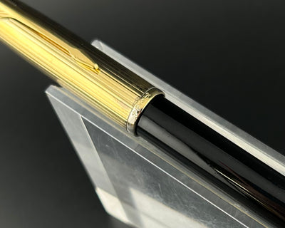 Parker Insignia Custom Fountain Pen Fine Nib Black Lacquer Dimonite