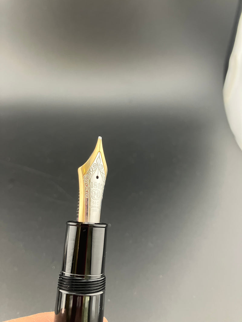 Montblanc Meisterstück No. 149 Fountain Pen 14C Broad Nib Serviced Warranty