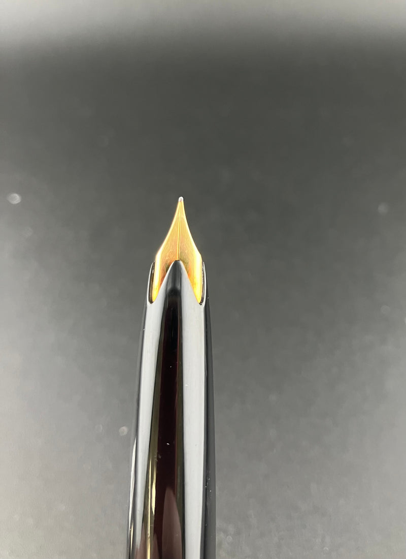 Montblanc Meisterstück No. 74 Fountain Pen 18K Gold Fine Nib Serviced Warranty