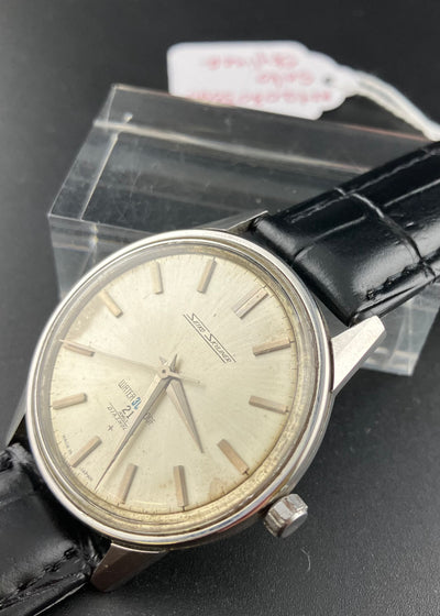 Seiko Skyliner 14092 Manual Watch Cal. 402 Sunburst Dial