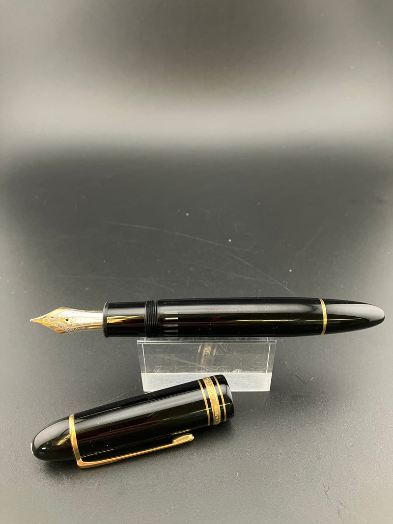 Montblanc Meisterstück No. 149 Fountain Pen 14K Gold Fine Nib Ebonite Serviced
