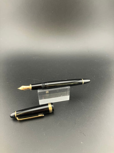 Sailor Profit 1911 Black Resin Fountain Pen Old-Style 14K Gold Hard-Fine Nib