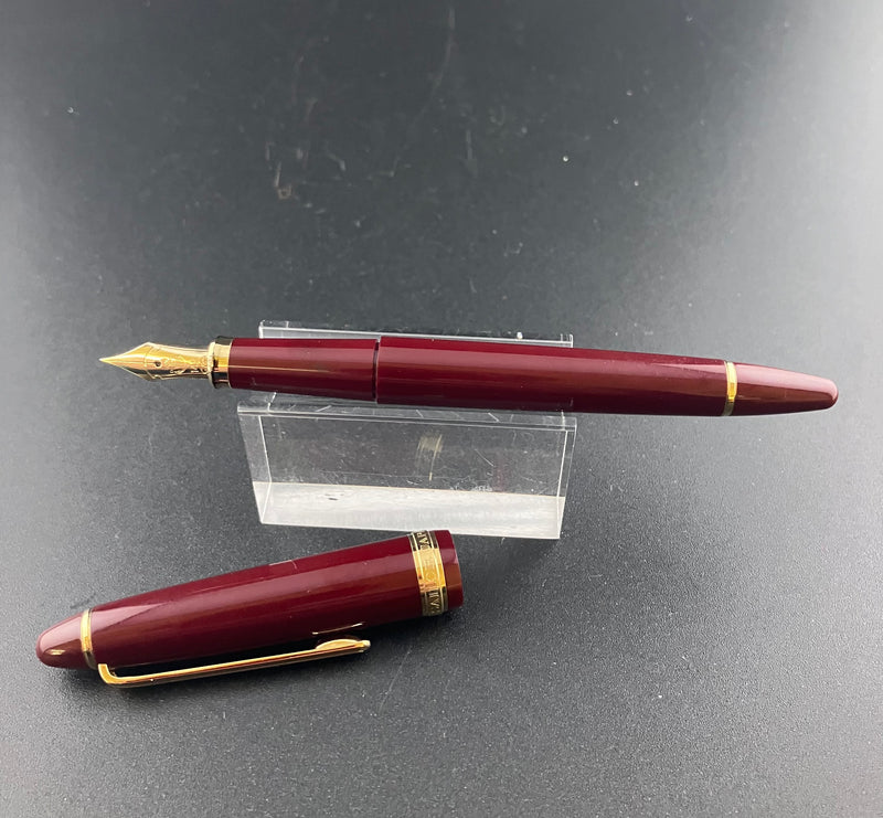 Sailor Lady Profit Burgundy Fountain Pen 14K Gold H-EF Extra Fine Nib