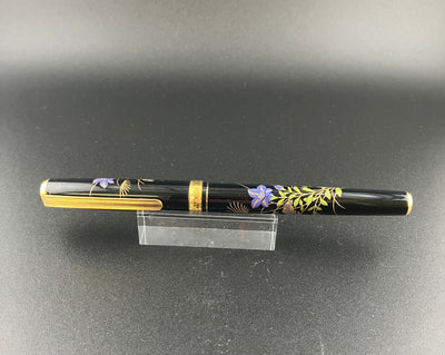 Platinum Maki-e  Fountain Pen 18K Gold Fine Nib Purple Flowers