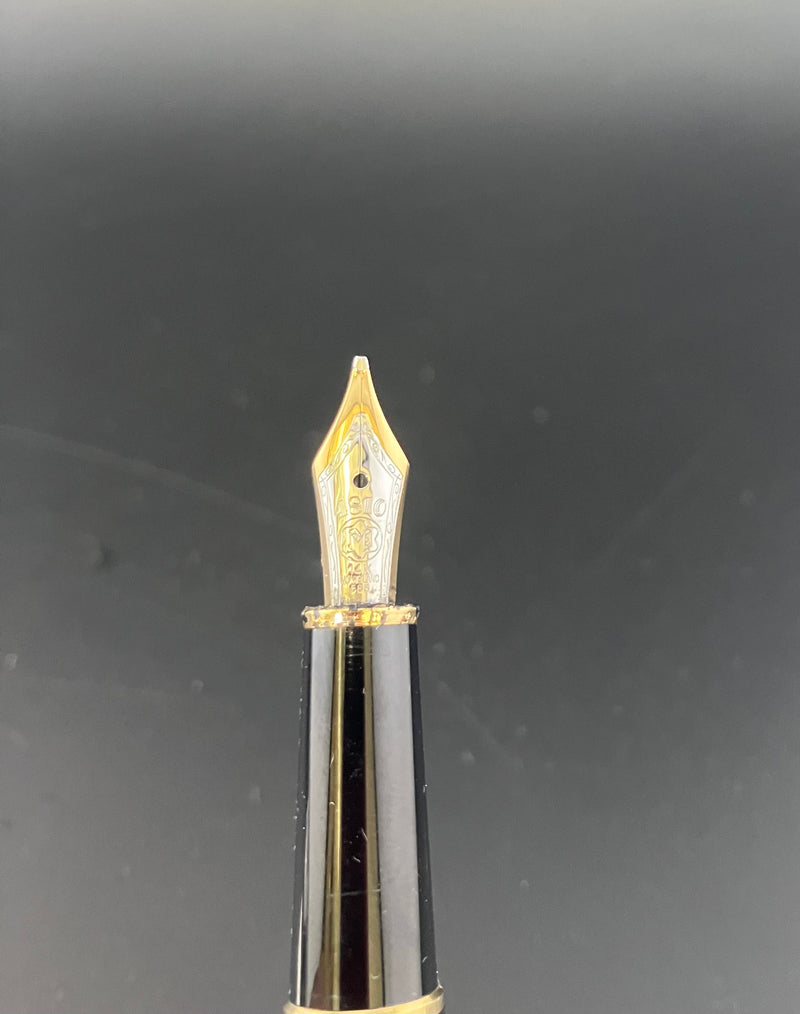 Montblanc Meisterstück No. 144 Classique Fountain Pen 14K Gold Broad Nib W Germany