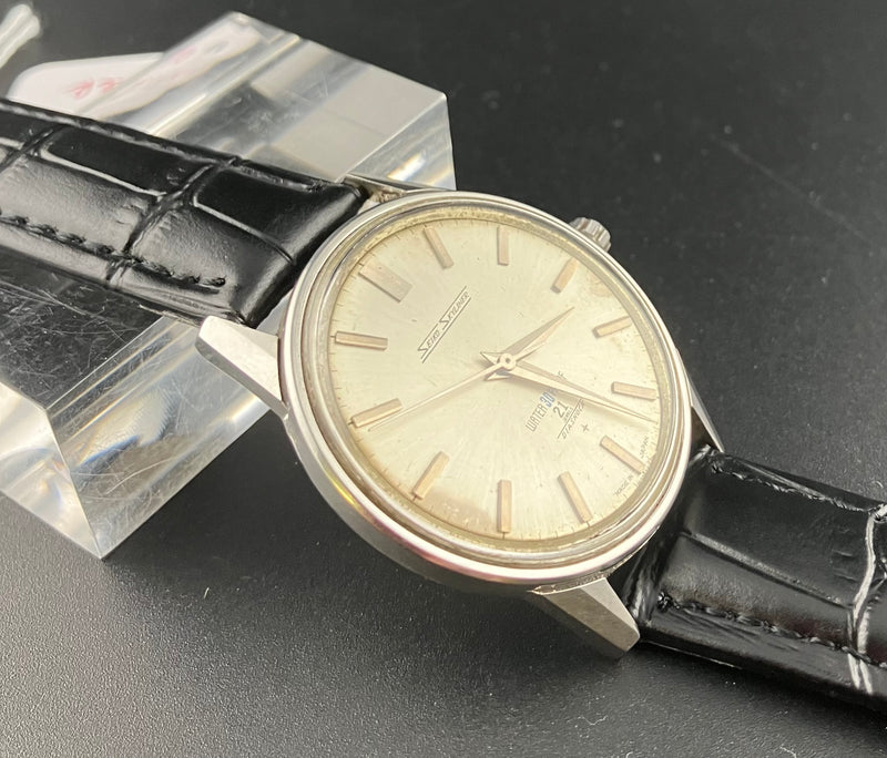 Seiko Skyliner 14092 Manual Watch Cal. 402 Sunburst Dial