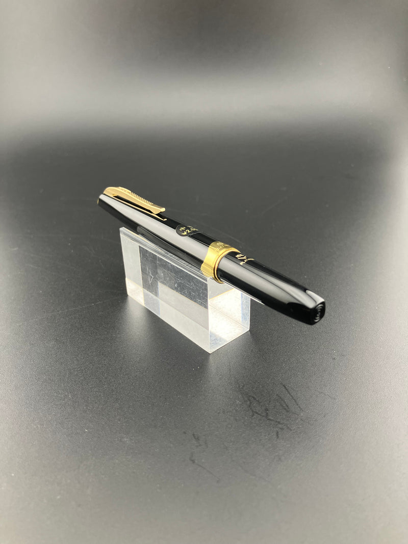 Platinum Pocket 18K Gold Fountain Pen Medium Nib NOS Old Globe Logo