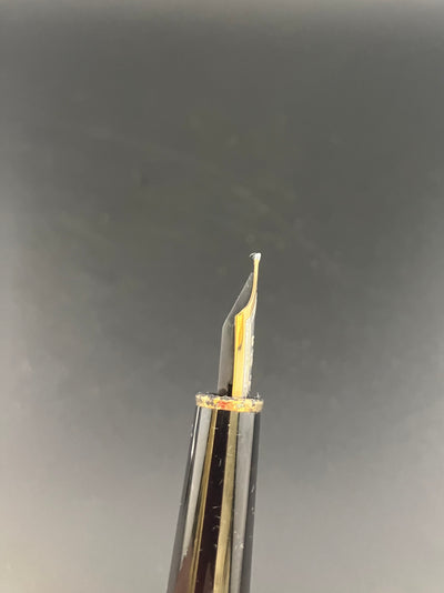 Montblanc Meisterstück No. 144 Classique Fountain Pen 14K Gold Broad Nib W Germany