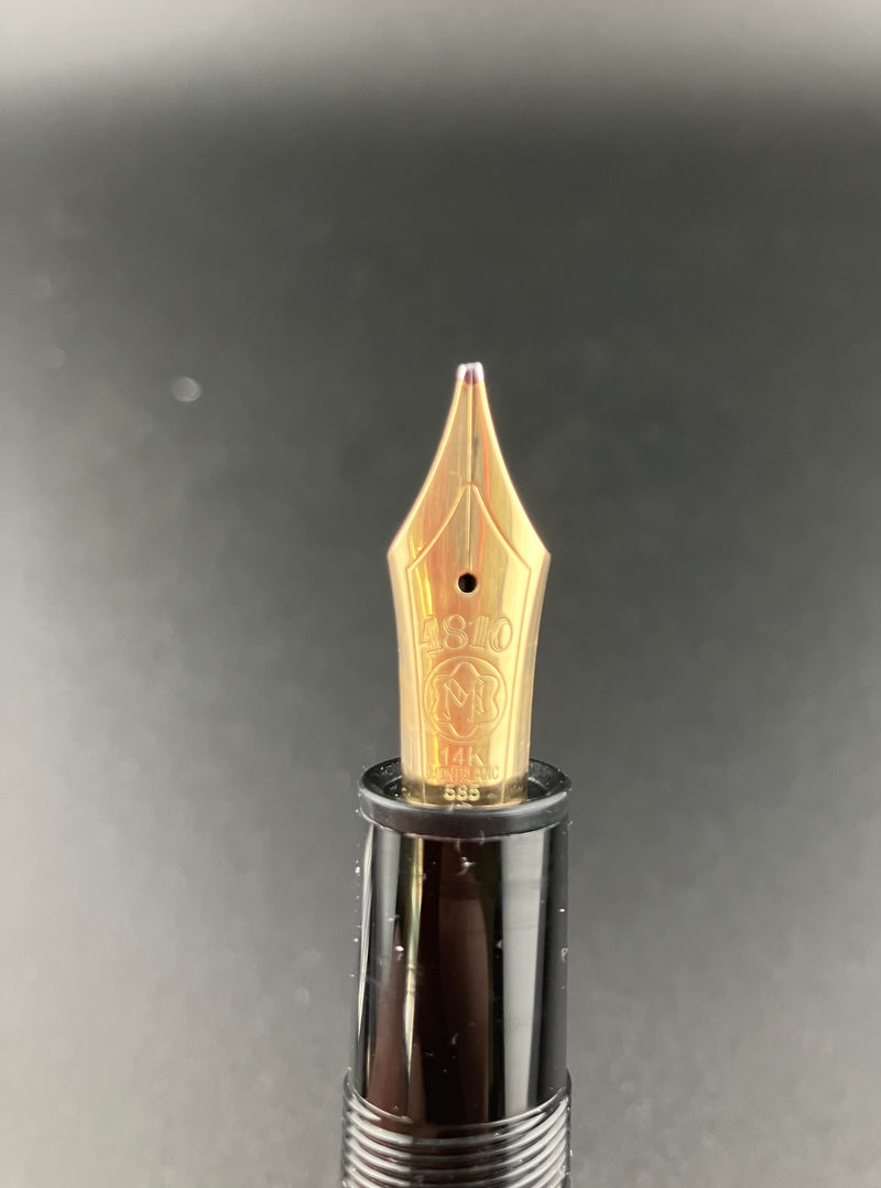 Montblanc Meisterstück No. 146 Fountain Pen 14K Gold Broad Oblique Serviced Warranty