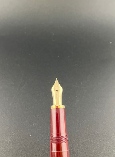 Sailor Life Time Pen 14K Gold Fine Nib Fountain Pen Burgundy