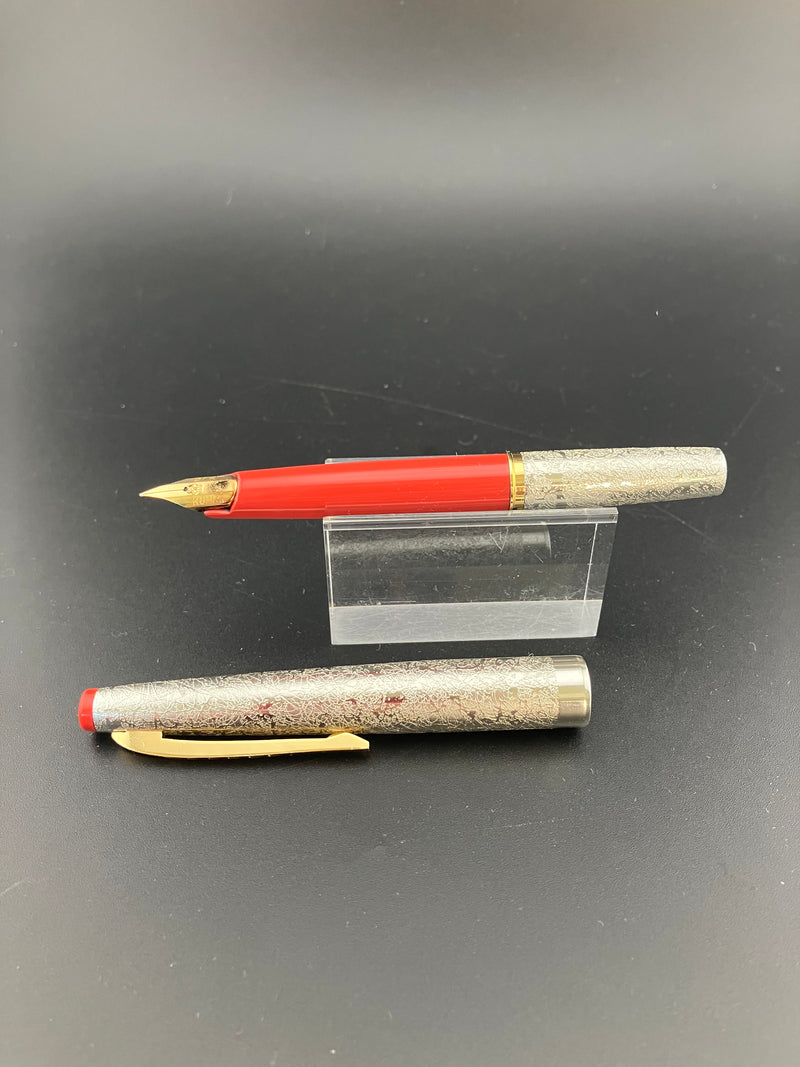 Kumiai Silver Foil Pocket Fountain Pen 21K Gold Fine Nib