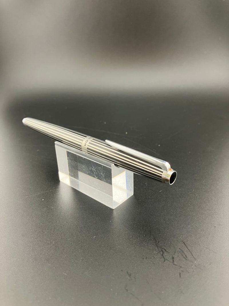 Sailor Custom Stripe Fountain Pen 18K White Gold Fine Nib NOS