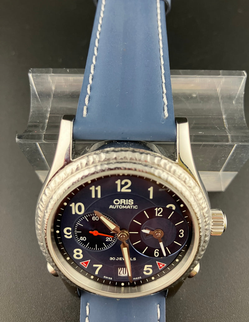 Oris Ref 7485 GMT Worldtimer Watch Blue Dial Hammered Bezel