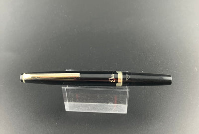 Pilot Elite Pocket Fountain Pen 18K Gold Manifold Nib Dec 21, 1969