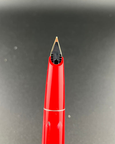 Montblanc No. 622 Junior Fountain Pen 14K Gold Fine Nib Red