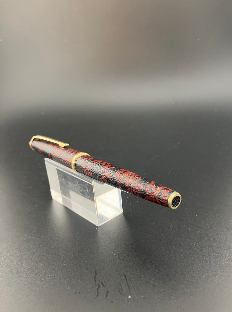 Platinum Black Red Sheepskin Leather Wrapped Fountain Pen 18K Gold Fine Nib