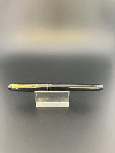 Pilot Custom 67 Fountain Pen 14K Broad Nib