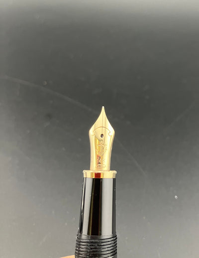 Sailor Profit 1911 Black Resin Fountain Pen Old-Style 14K Gold Hard-Fine Nib