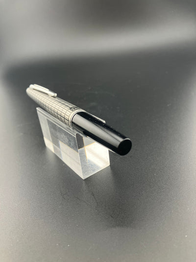 Pilot Elite Pocket Fountain Pen 18K WG Medium Nib Checkered Plaid Aug 13 1978