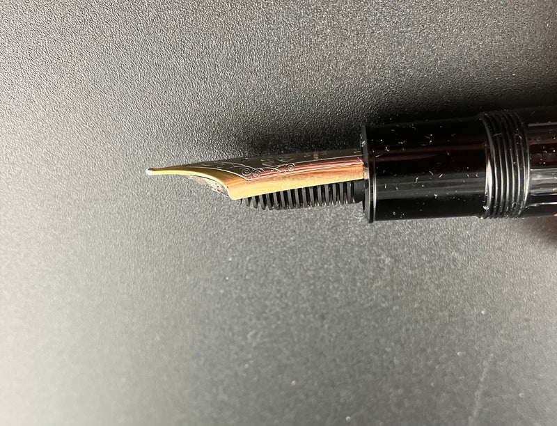 Montblanc Meisterstück No. 149 Fountain Pen 14C Broad Nib Serviced Split Ebonite